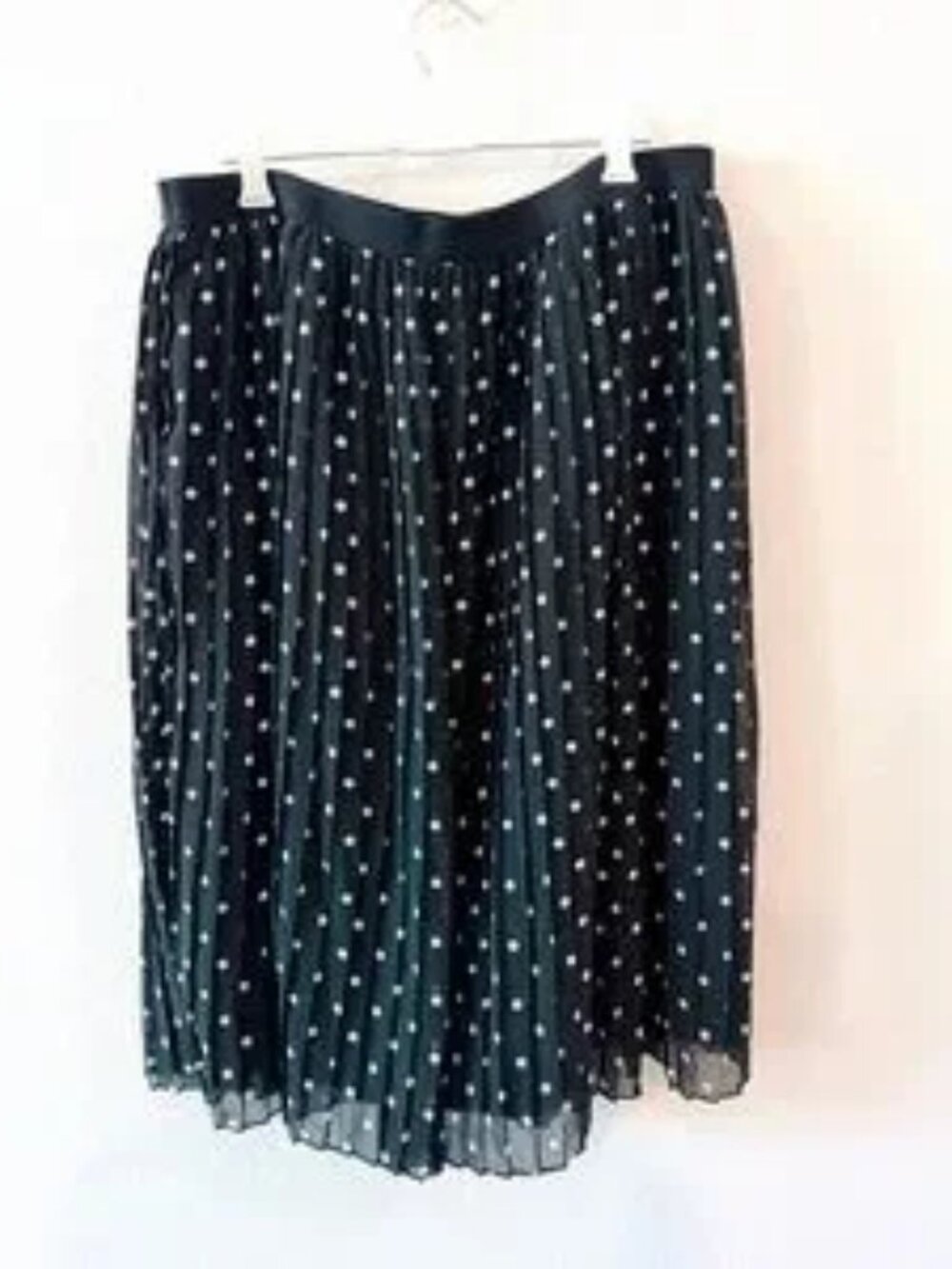 Polka Dot Pleated Skirt - Black and White